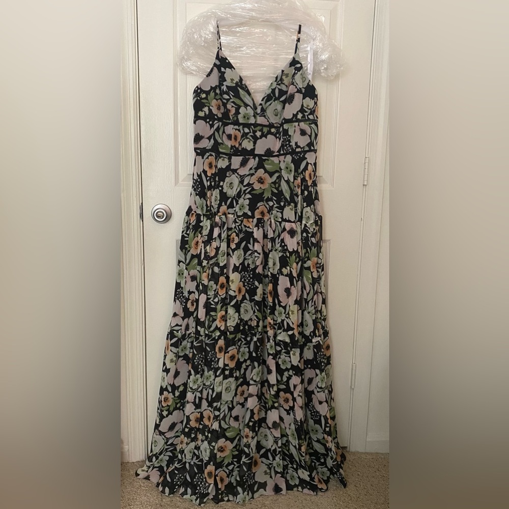 David’s bridal v-neck maxi floral dress - Picture 2 of 3